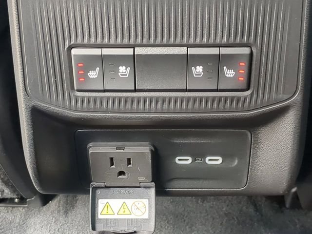 Used 2024 Blue Jeep Launch Edition image 17