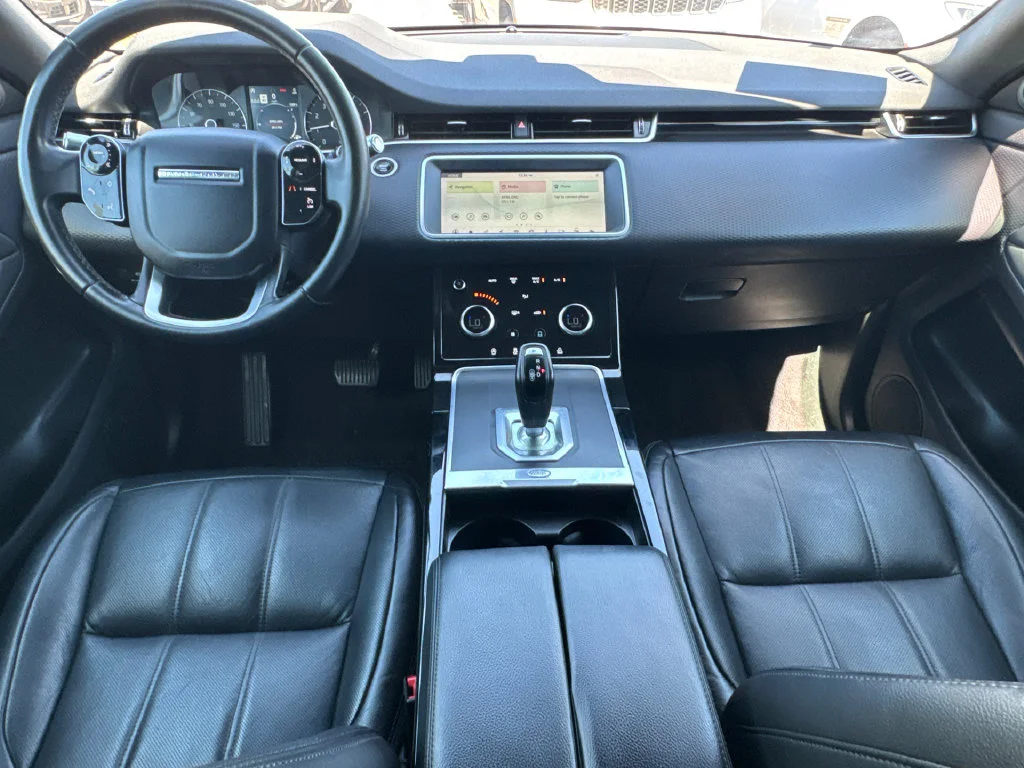 Used 2020 White Land Rover S image 19