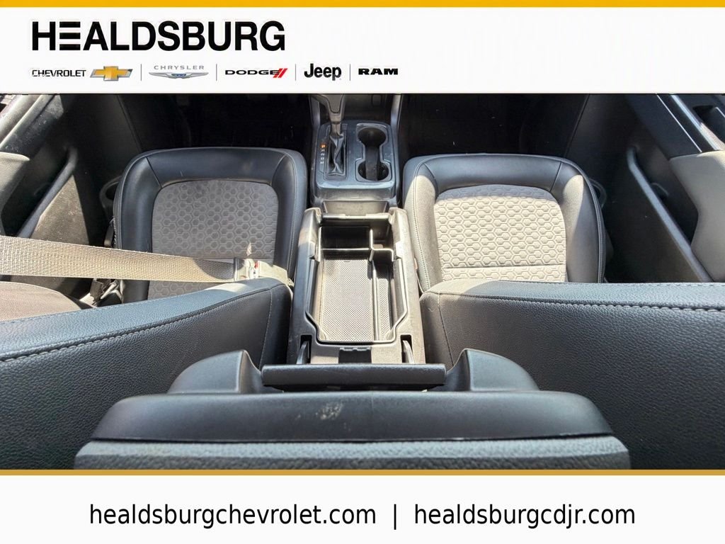Used 2016 Gray Chevrolet Z71 image 24
