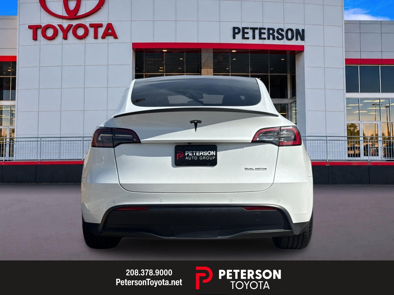 Used 2022  Tesla Performance image 4
