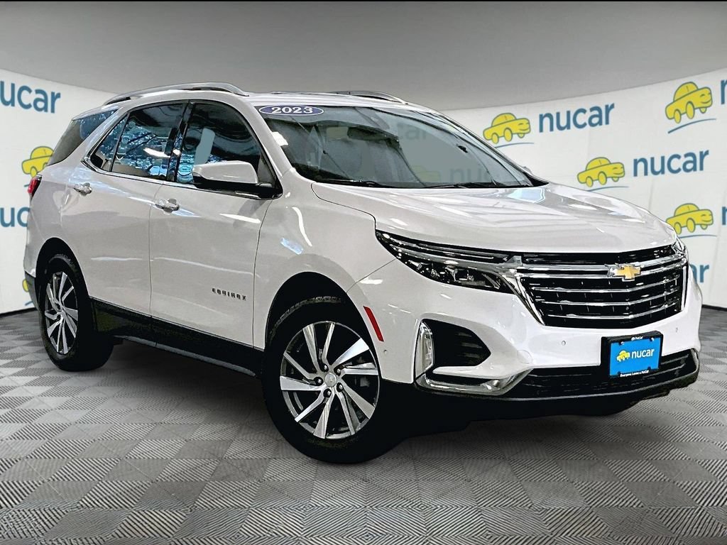 Used 2023 IRIDESCENT PEARL TRICOAT Chevrolet Premier image 1