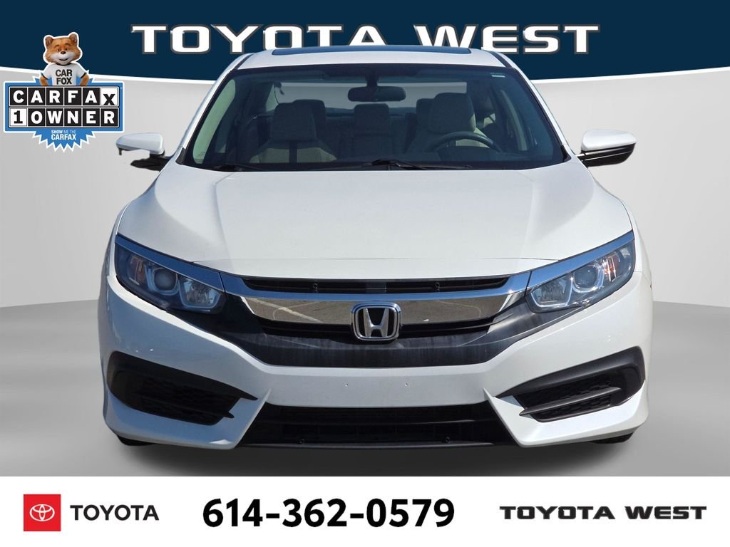 Used 2018  Honda EX image 2