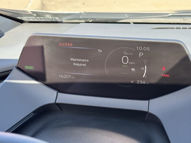 Certified Used 2024  Toyota Limited image 15