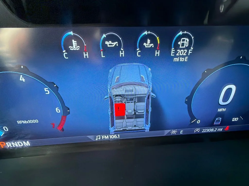 Used 2025 Black Ford XLT image 21