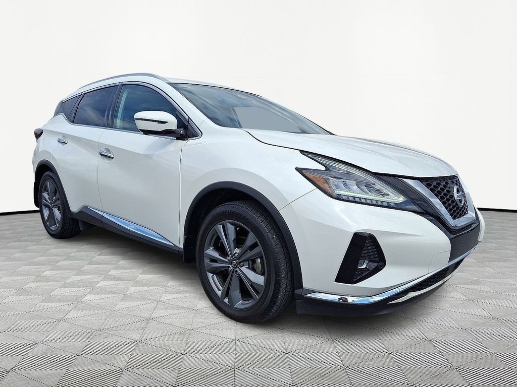 Used 2020 White Nissan Platinum image 1