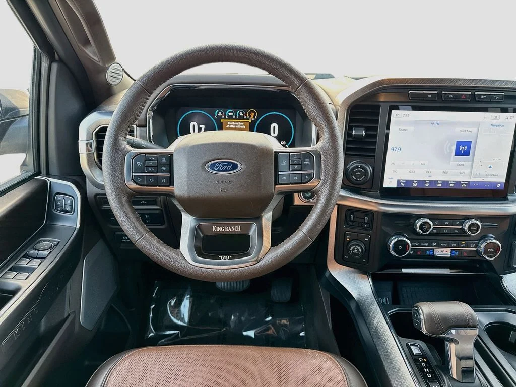 Used 2022 Star White Ford King Ranch image 19