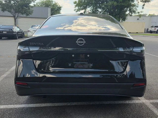 New 2026 Super Black Nissan SV image 4