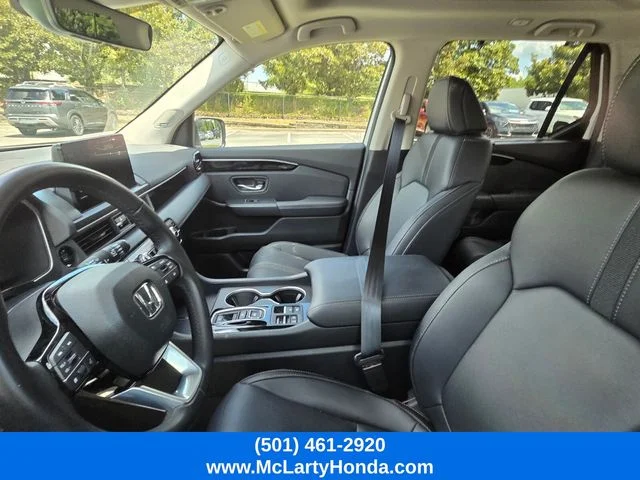 Certified Used 2024 Platinum White Pearl Honda Touring image 10