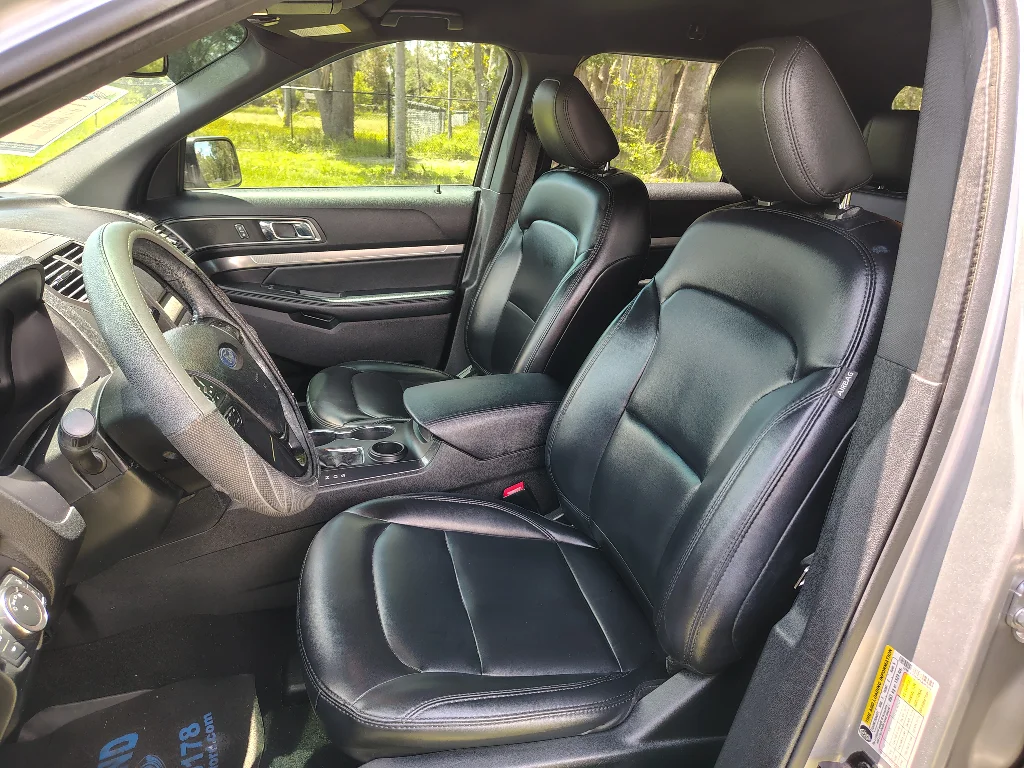 Used 2019 Ingot Silver Metallic Ford XLT Premium image 15