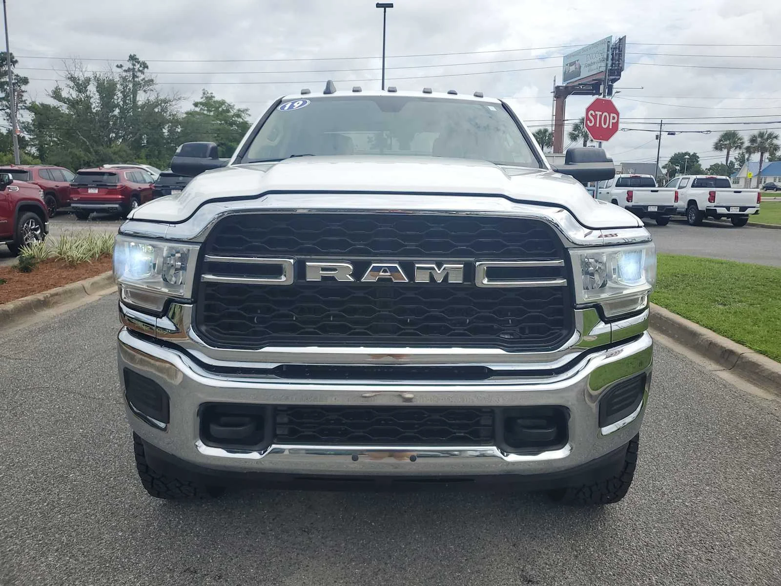 Used 2019  Ram Tradesman image 9