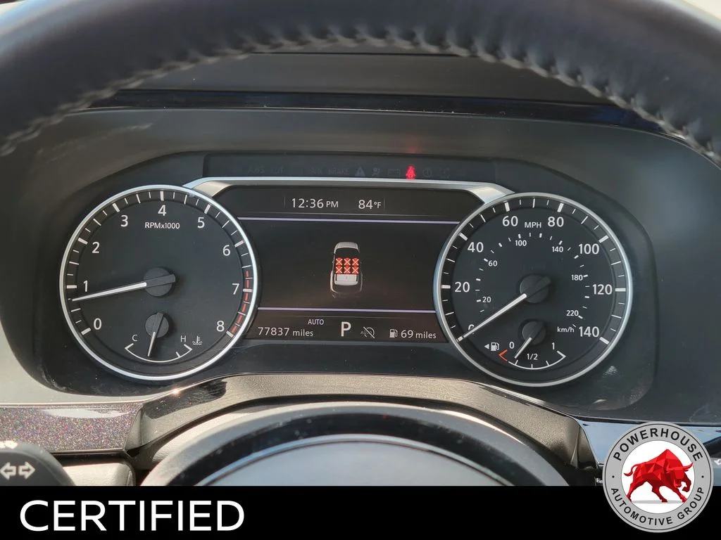 Used 2022 White Nissan SV image 32