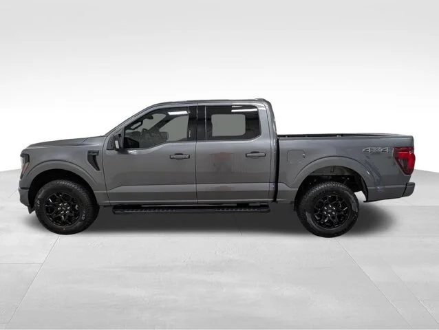 New 2026 Carbonized Gray Metallic Ford XLT image 34