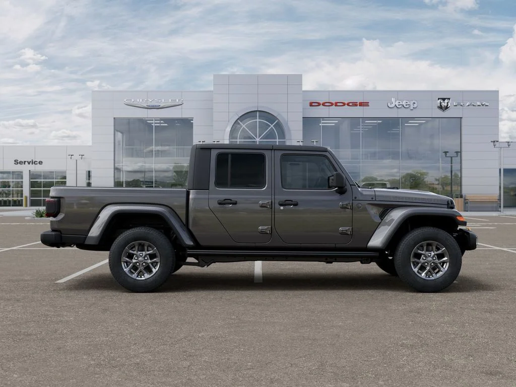 New 2026 Granite Crystal Metallic Clear-Coat Exterior Paint Jeep 85th Anniversary Edition image 21