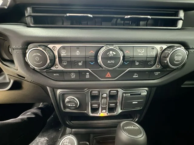 New 2026 41 Jeep Sahara image 17