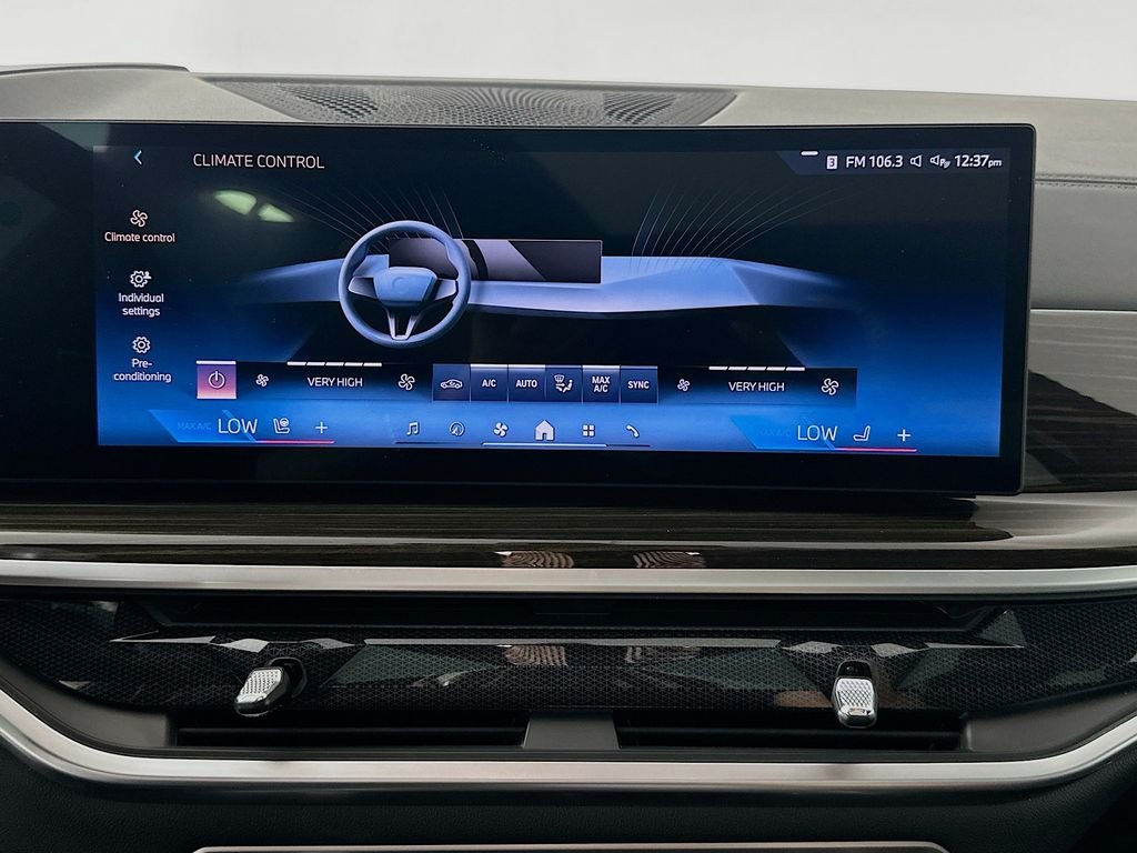 Used 2024 Skyscraper Grey Metallic BMW xDrive40i image 16