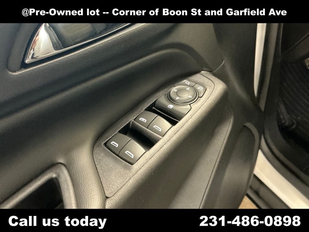 Used 2019 White Chevrolet LT image 16