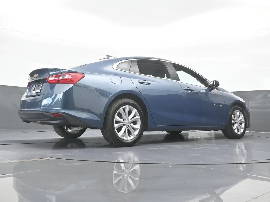 Used 2024 Lakeshore Blue Metallic Chevrolet LT image 53