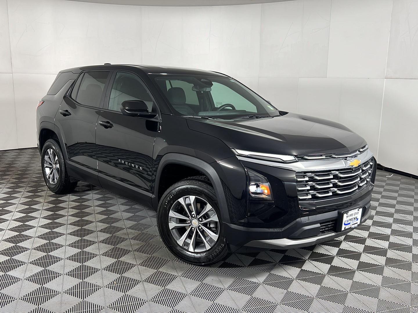 2026 Chevrolet Equinox LT - Photo 25