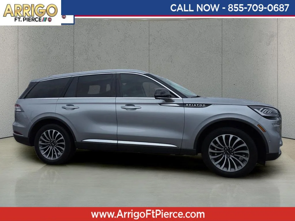 2022 Lincoln Aviator Reserve AWD's photo