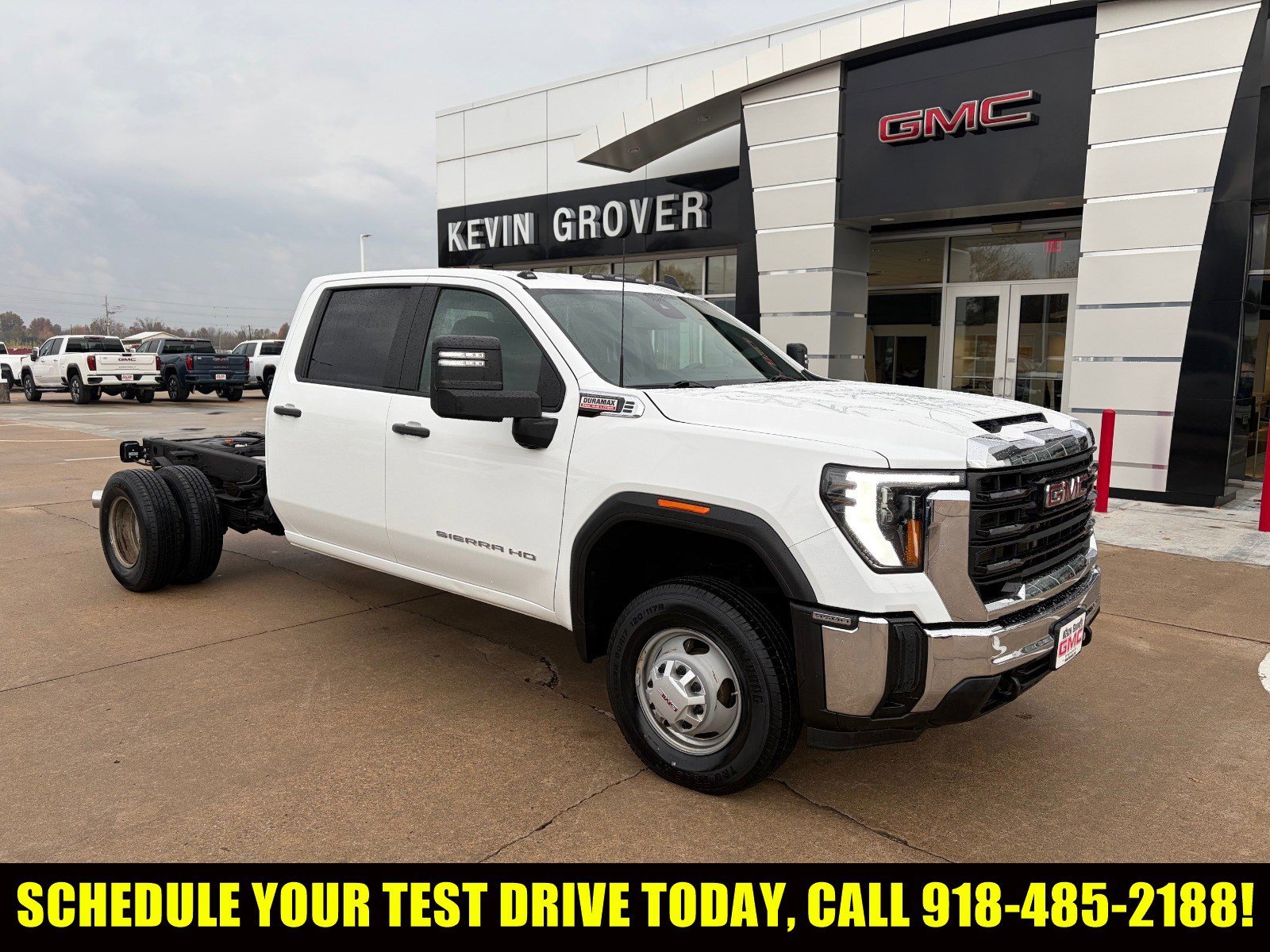 2024 GMC Sierra 3500HD Chassis Pro Crew Cab 4WD