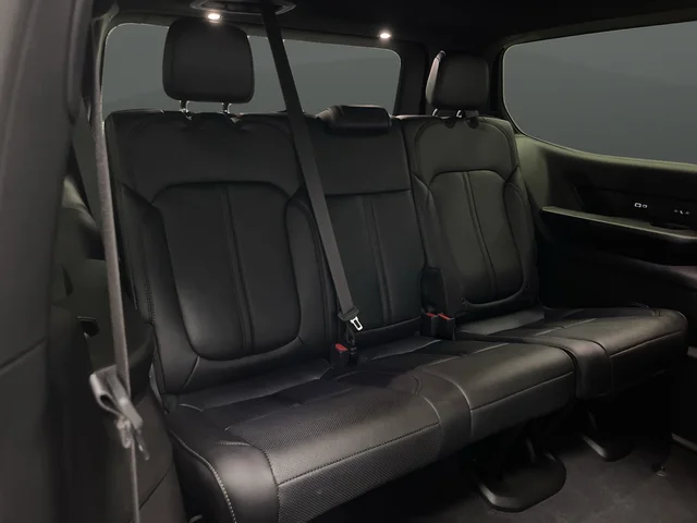 2024 Jeep Wagoneer Series III - Photo 34
