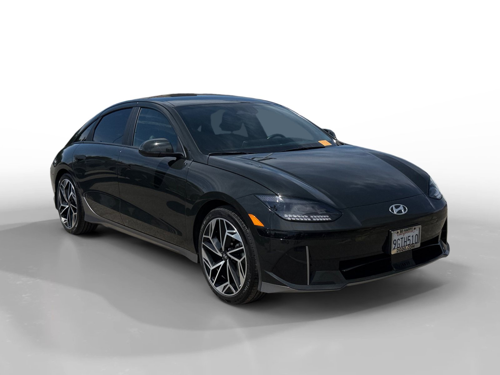Certified Used 2023 Digital Green Hyundai SEL image 7