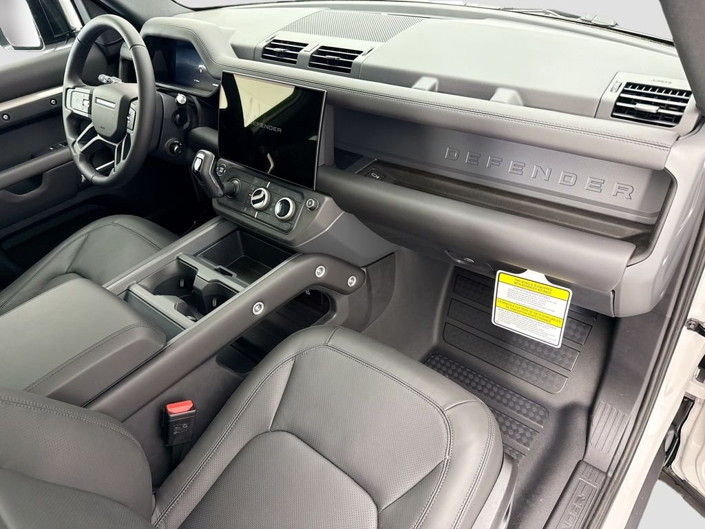 New 2026 Borasco Grey Land Rover X-Dynamic SE image 17