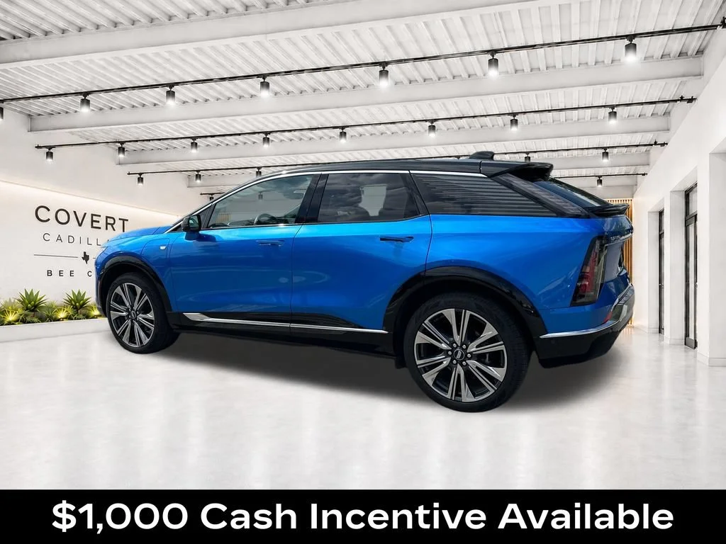 2025 Cadillac OPTIQ Luxury 2 - Photo 8