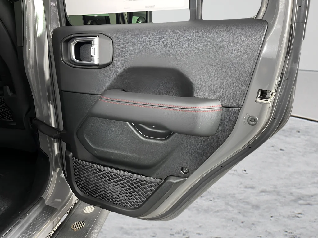 Used 2021 Gray Jeep Unlimited Rubicon image 22