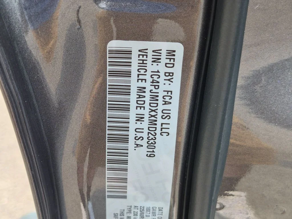 Used 2021 Gray Jeep Limited image 30