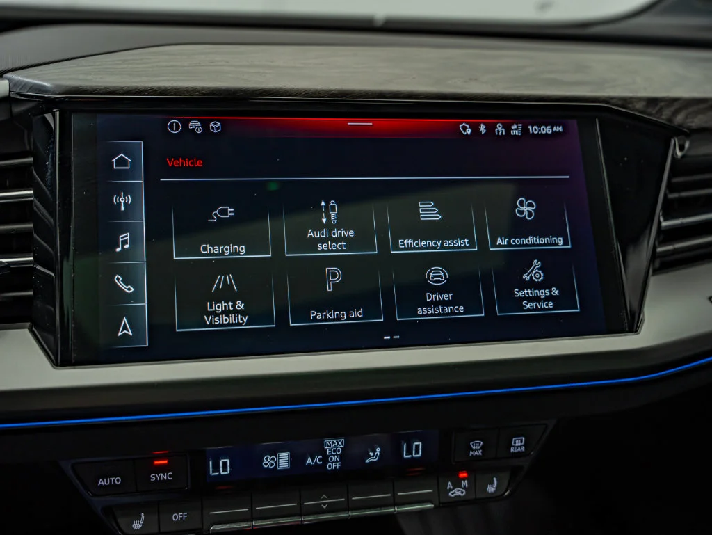 Used 2024 Pebble Audi Premium Plus image 23