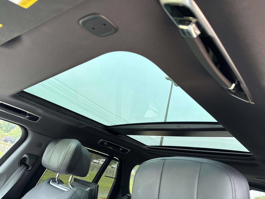 Used 2024 Black Land Rover Autobiography image 26