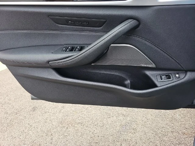 Used 2023 Gray BMW 530e iPerformance image 20