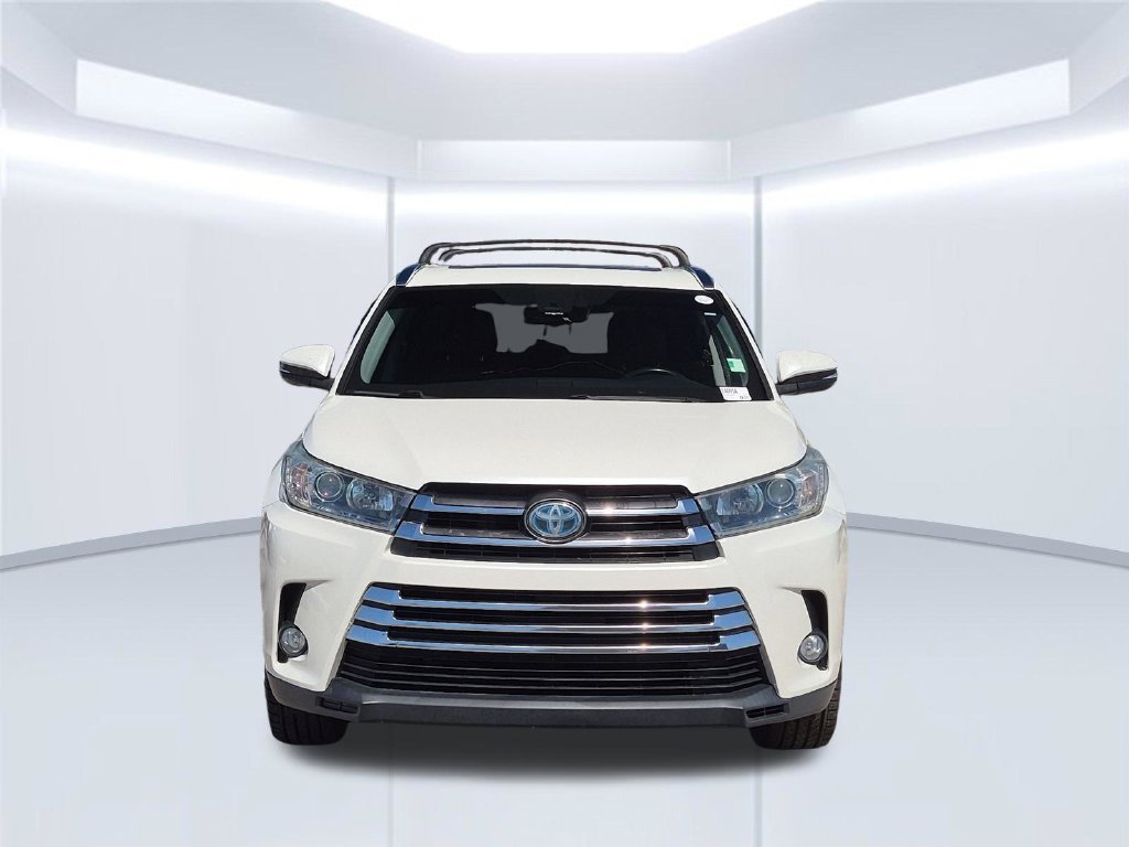 Used 2017 White Toyota Limited image 10