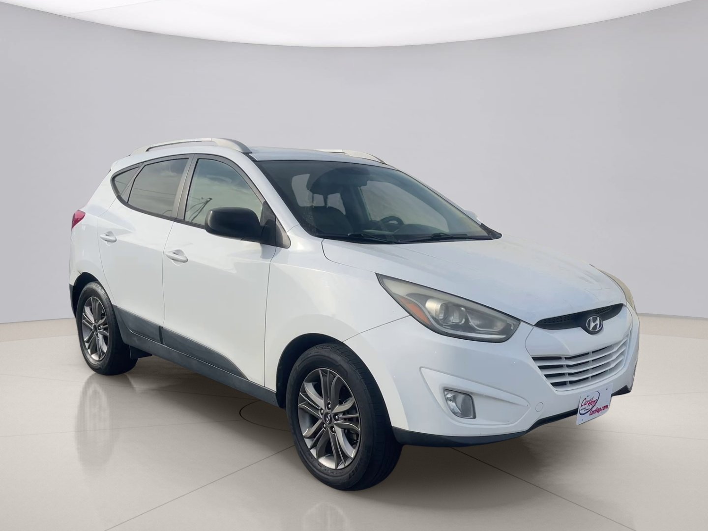 Used 2014 White Hyundai GLS image 8