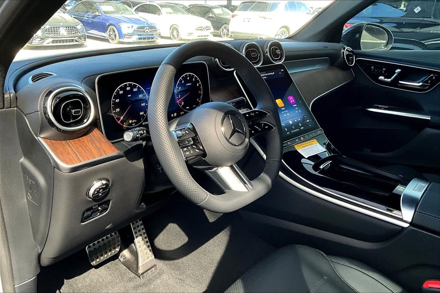 New 2026 Cirrus Silver Metallic Mercedes-Benz GLC 300 image 10
