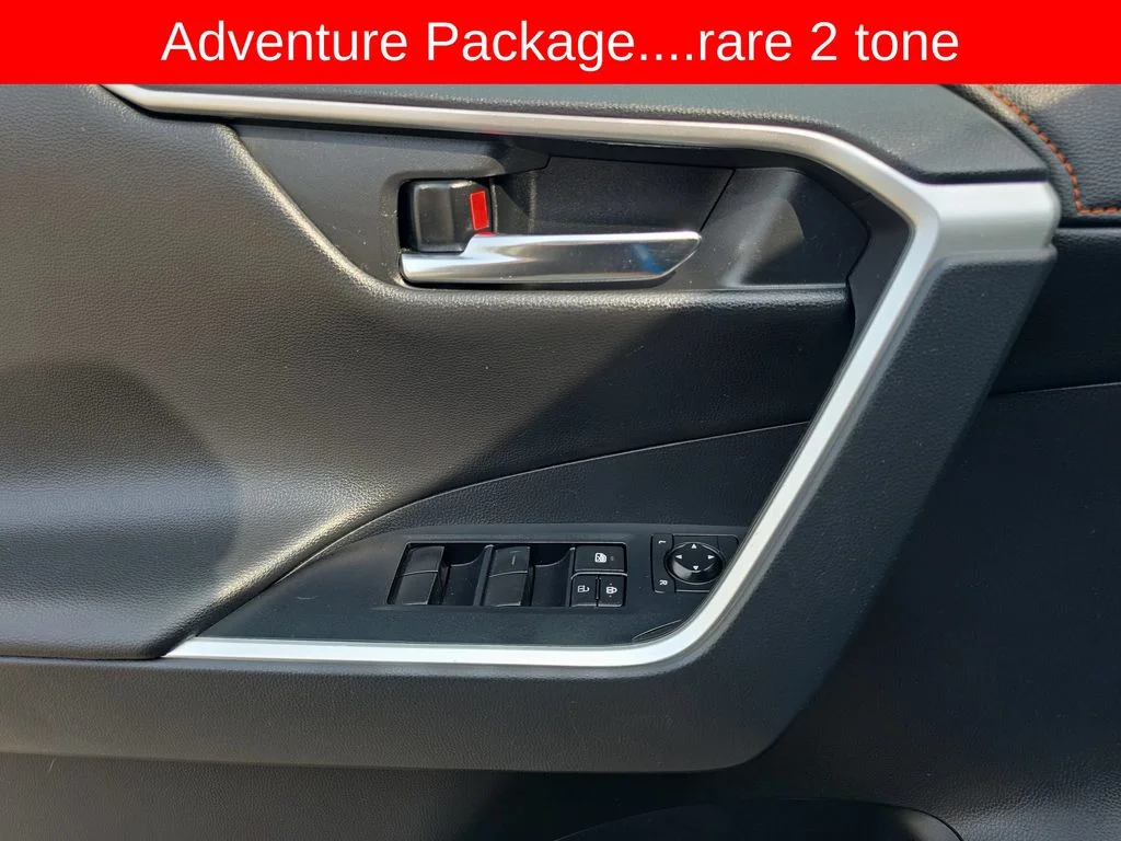 Used 2019 Blue Toyota Adventure image 19