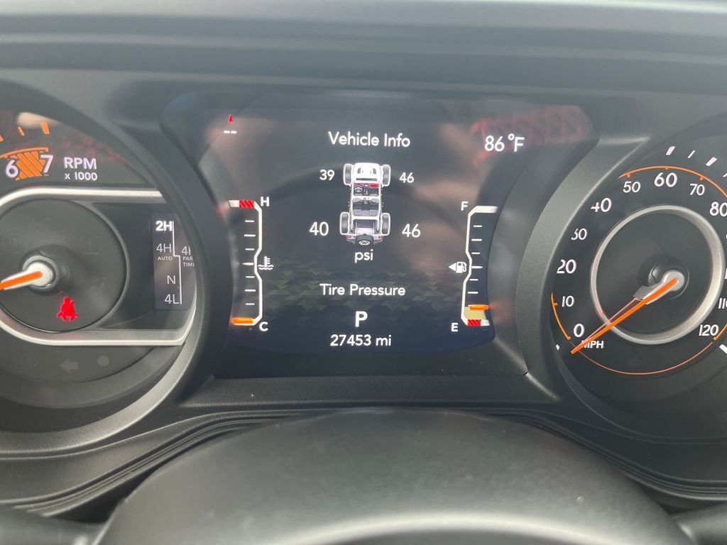 Used 2024 Gray Jeep Rubicon X image 16