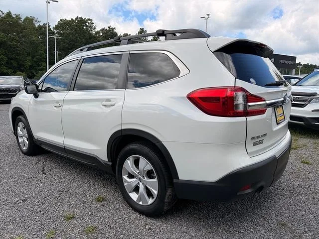 Used 2020 White Subaru Base image 5