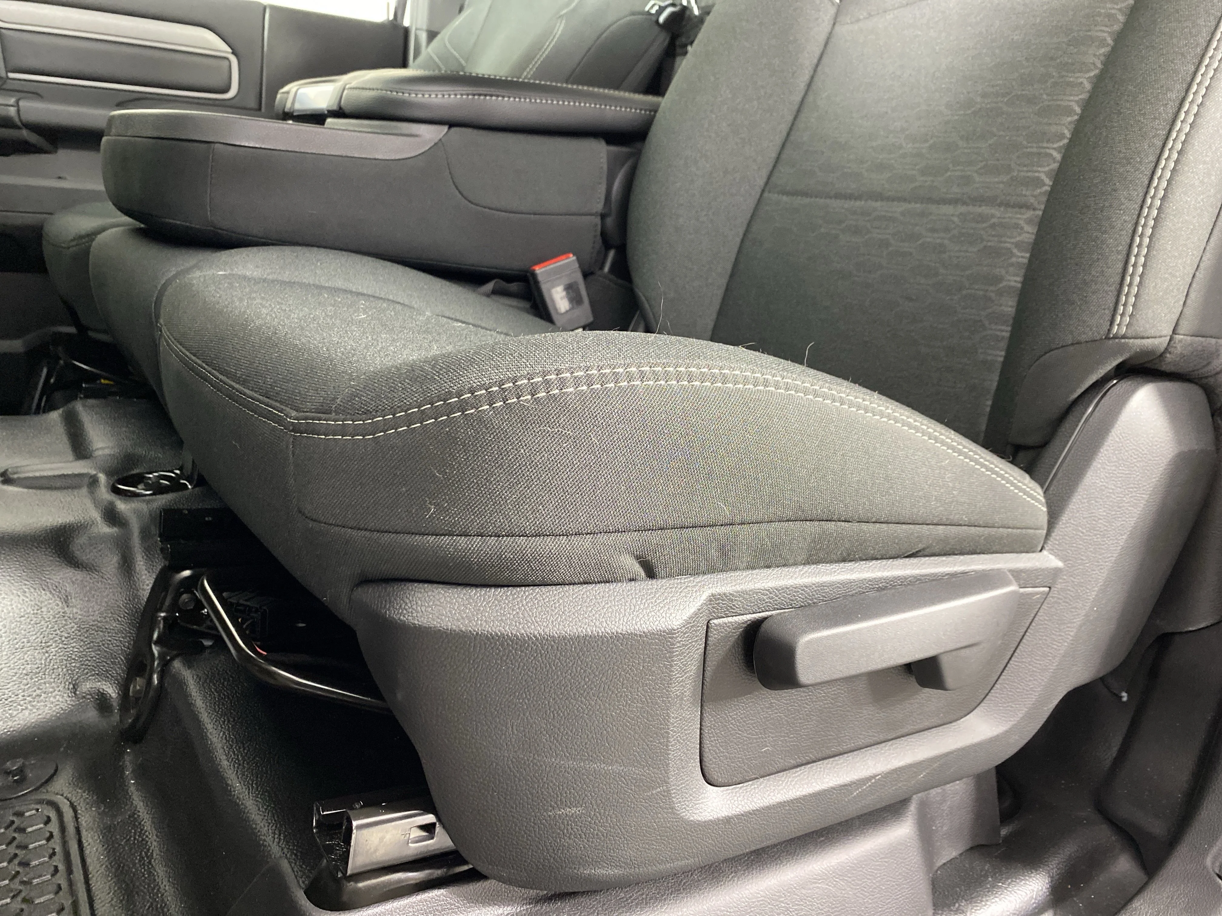2026 RAM 2500 Tradesman - Photo 14