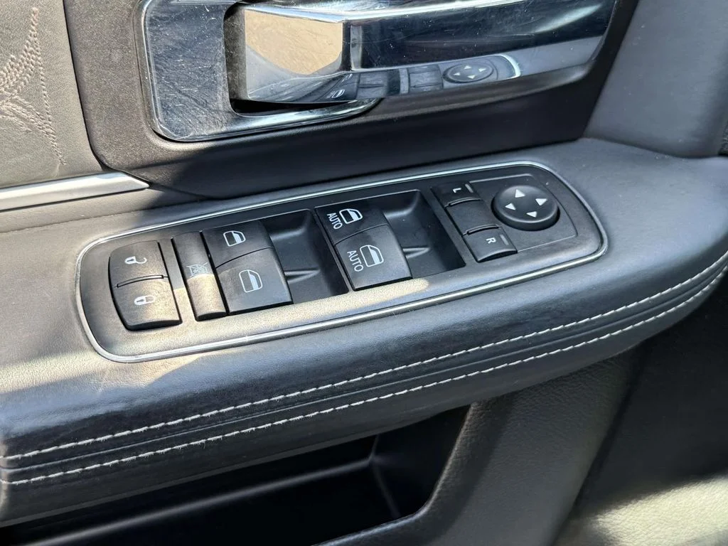 Used 2016 White Ram Limited image 28