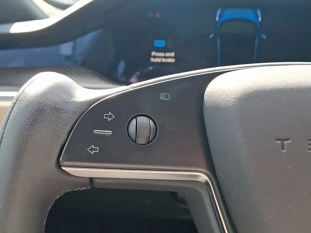 Used 2021 Deep Blue Metallic Tesla Plaid image 23