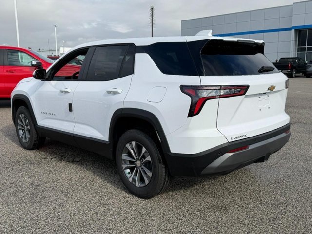 New 2027 Summit White Chevrolet LT image 3