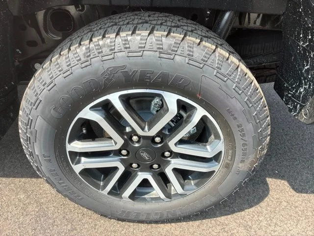 New 2026 Marsh Gray Ford Lariat® image 14