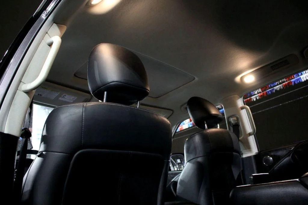 Used 2024 Gray INFINITI LUXE image 26