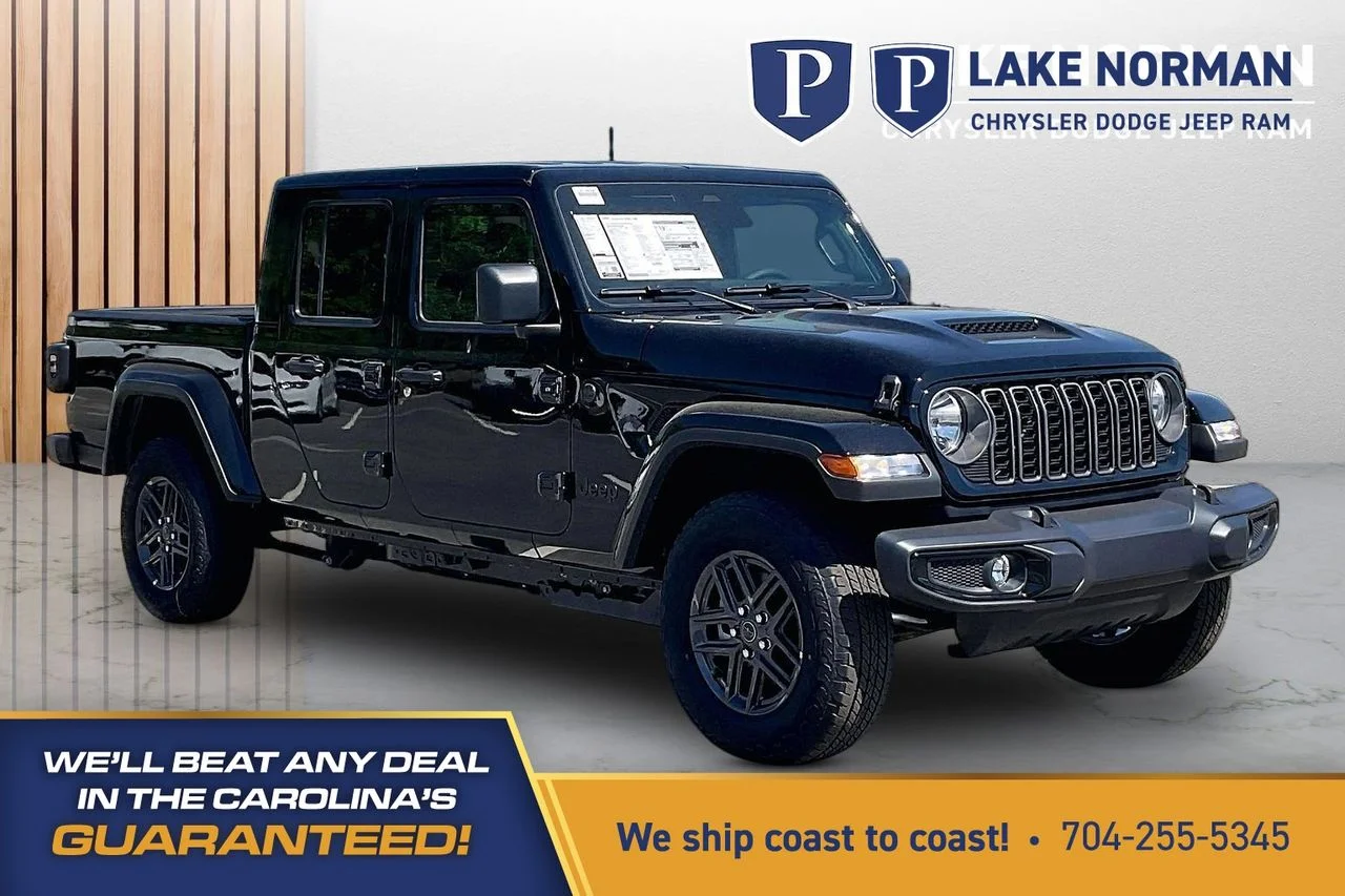 2026 Jeep Gladiator Sport S Auto's photo