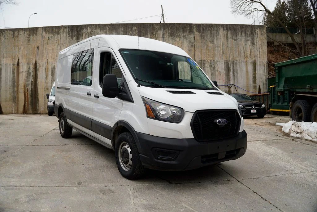 Used 2023 White Ford Base image 9