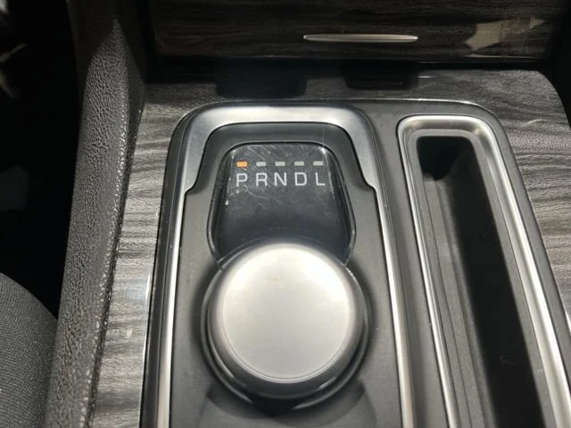 2019 Chrysler 300 Touring - Photo 14