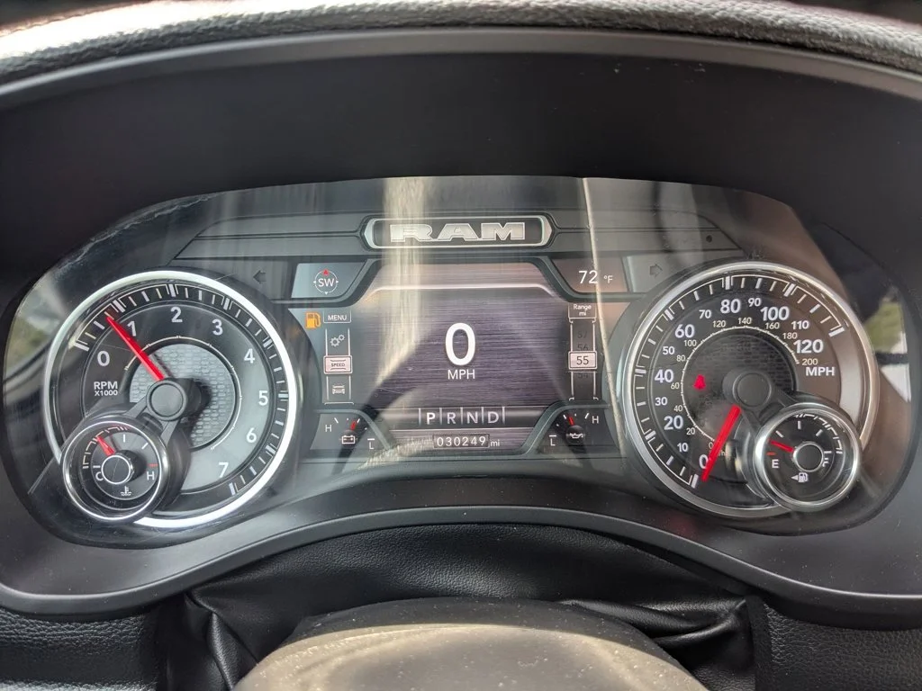 Used 2022 Bright White Clearcoat Ram Laramie image 15