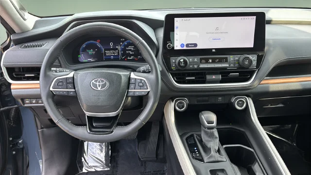 Used 2024 White Toyota Limited image 12